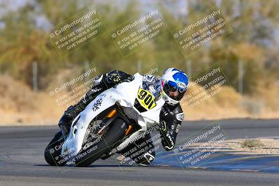 media/Jan-08-2022-SoCal Trackdays (Sat) [[1ec2777125]]/Turn 2 (150pm)/